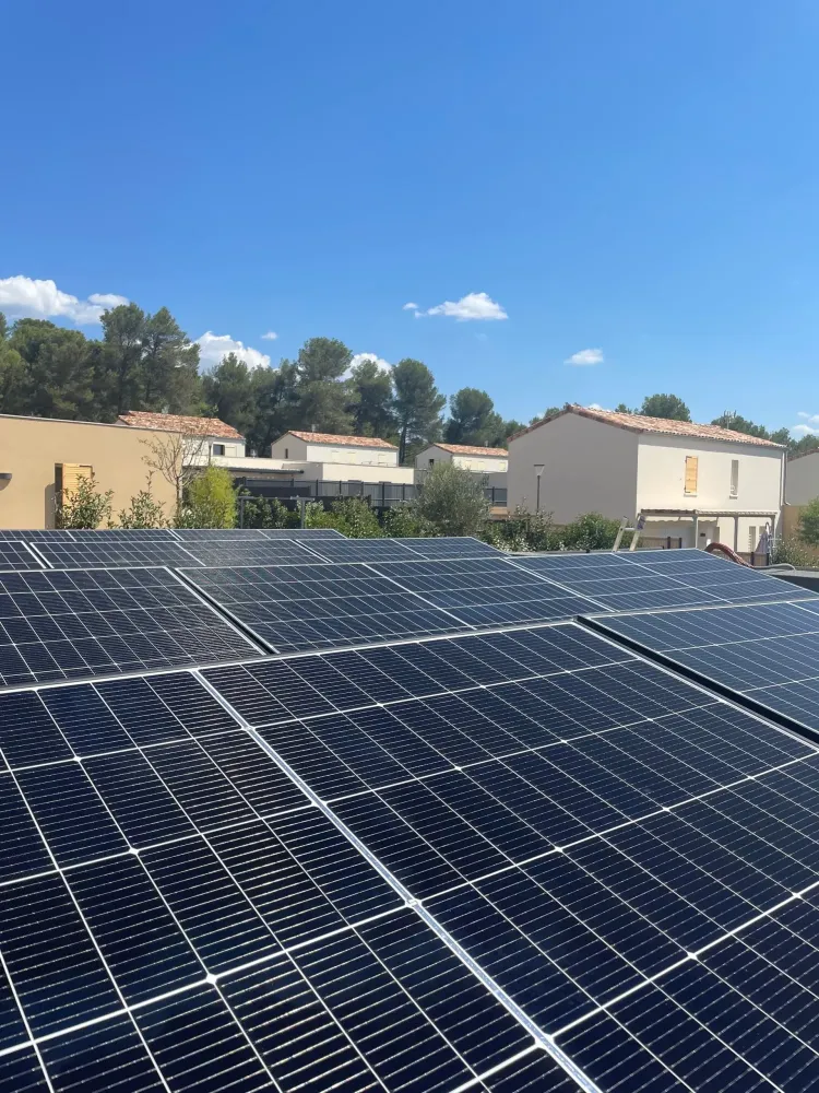 Solar Facility 6 kWc (2)