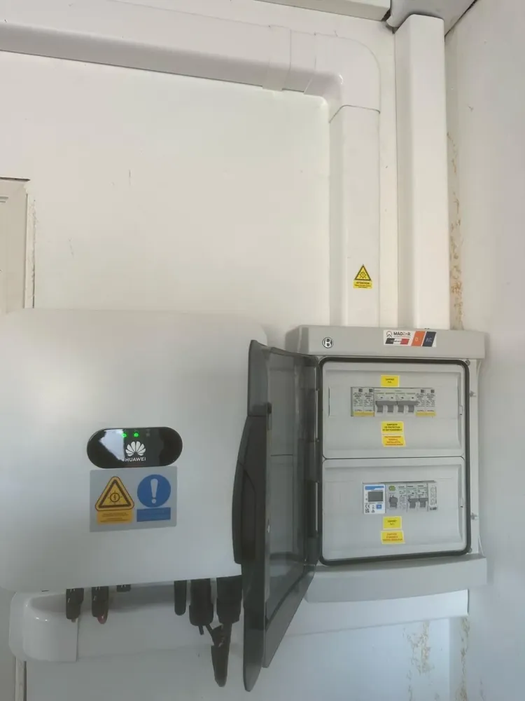 Solar Facility 9 kWc (1)